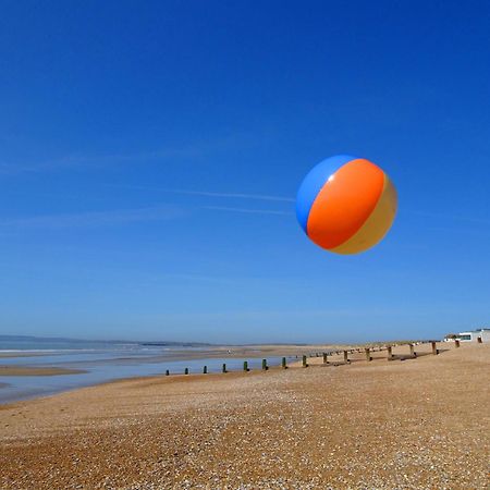 Elegant Spacious Seaside Apartment St Leonards-on-Sea Екстериор снимка